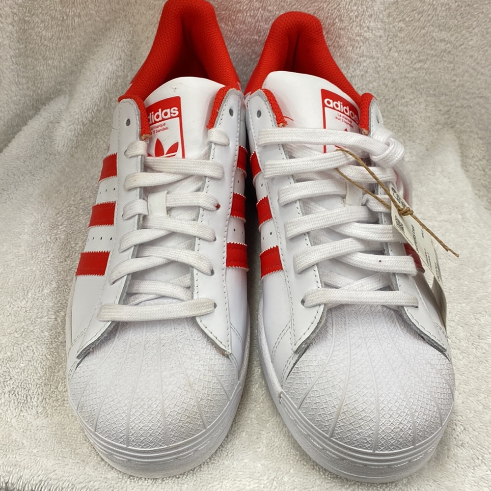 NWT Adidas Superstar Shoes Originals Sneakers Cloud White and Vivid Red - Size 9 - Picture 2 of 10